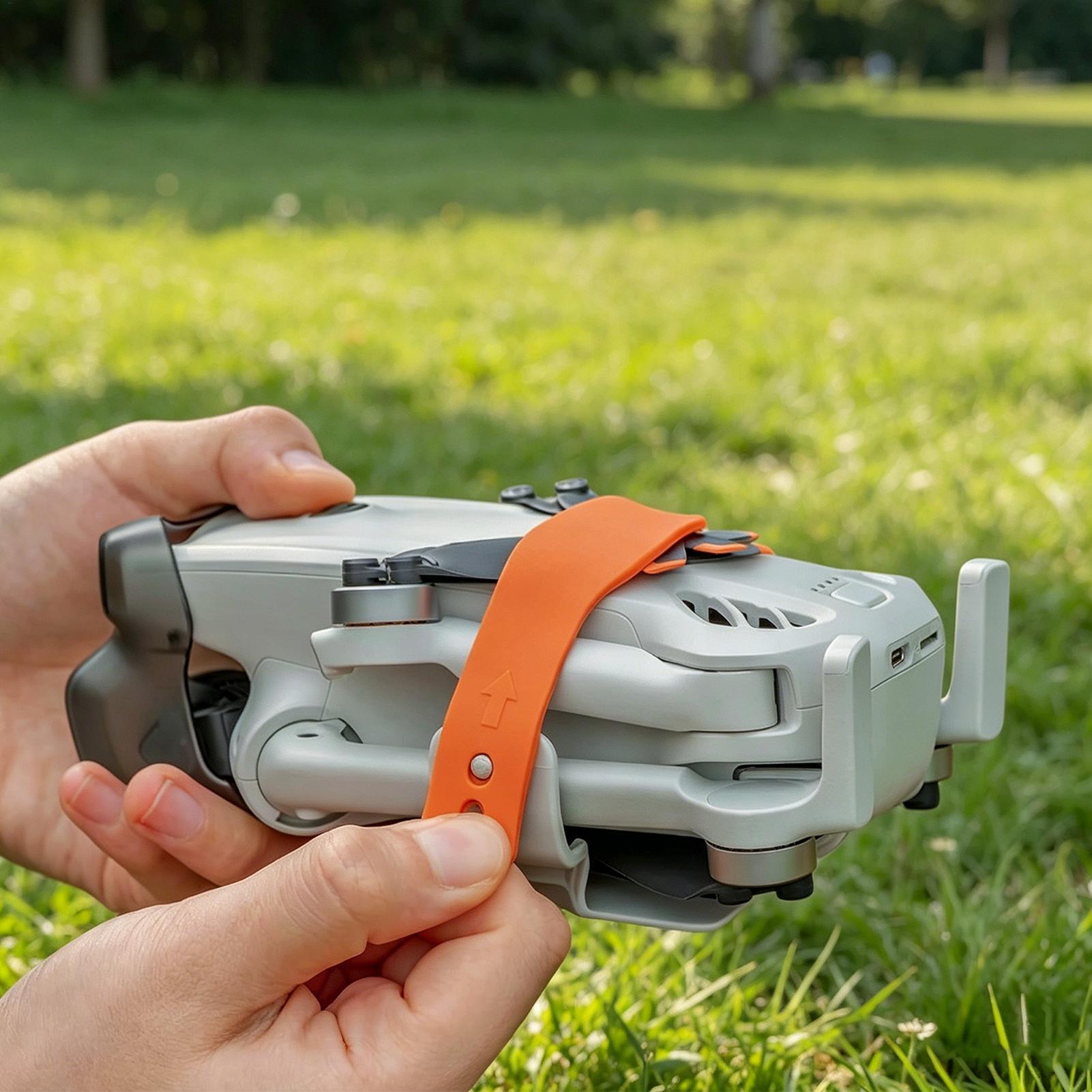 Accessori di Fissaggio per Eli - Drone Propeller Holder recensione e prezzo